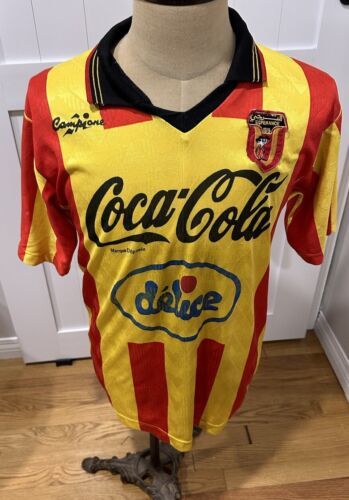Photographie d'un maillot CAMPIONE historique